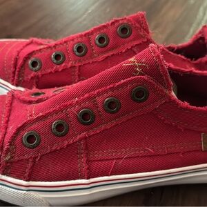Red Blowfish Sneakers- New